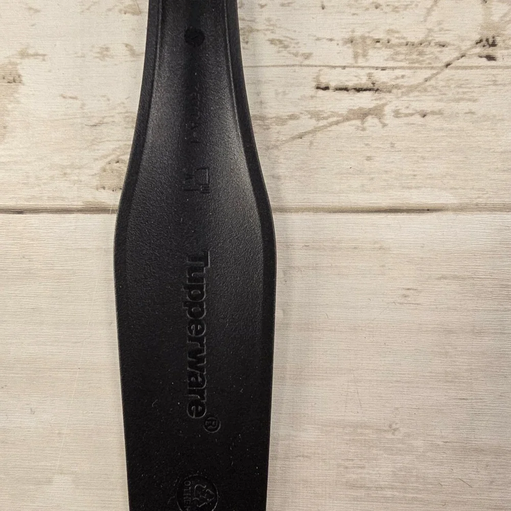 Tupperware Kitchen Preparation Tools Black Serving Spoon and Tongs Set NWT